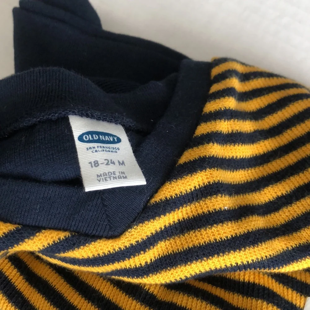 Old Navy Boys Toddler Set